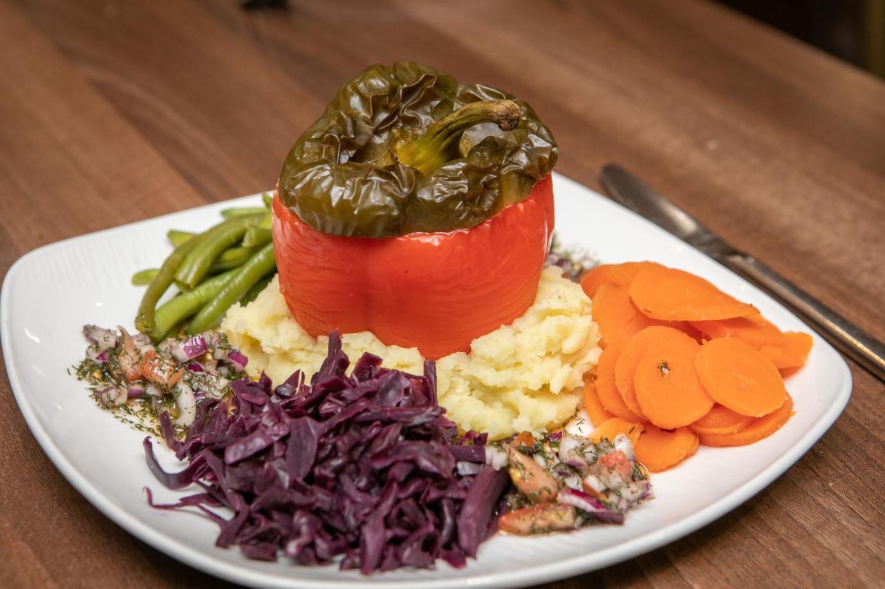 בלקפול Lyndene Hotel מראה חיצוני תמונה