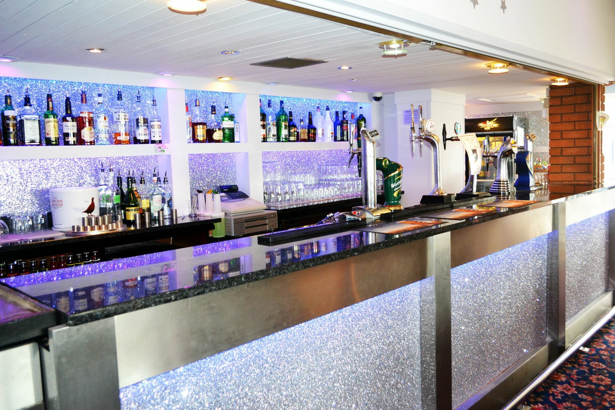 בלקפול Lyndene Hotel מראה חיצוני תמונה