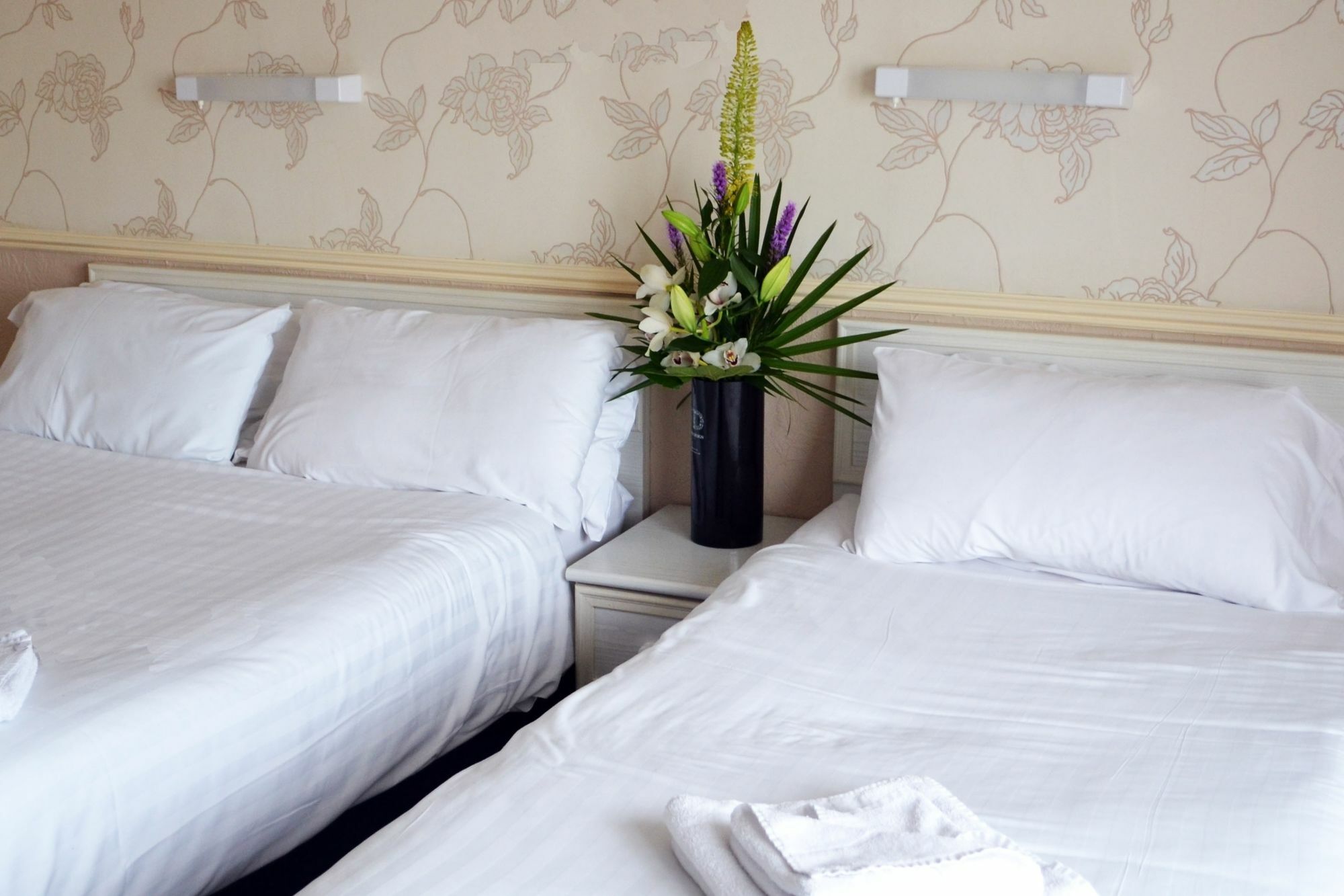בלקפול Lyndene Hotel מראה חיצוני תמונה